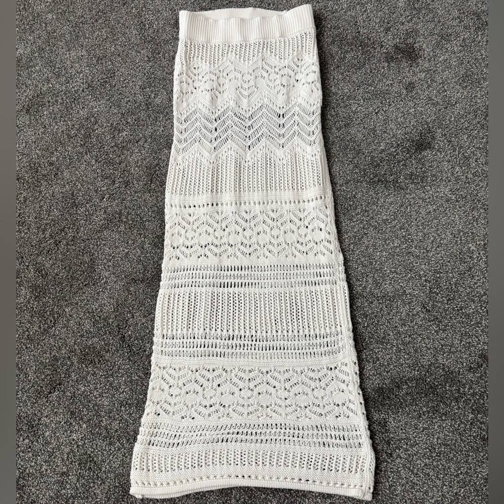 Abercrombie & Fitch A&F crocheted long cover up skirt light cream size XXS